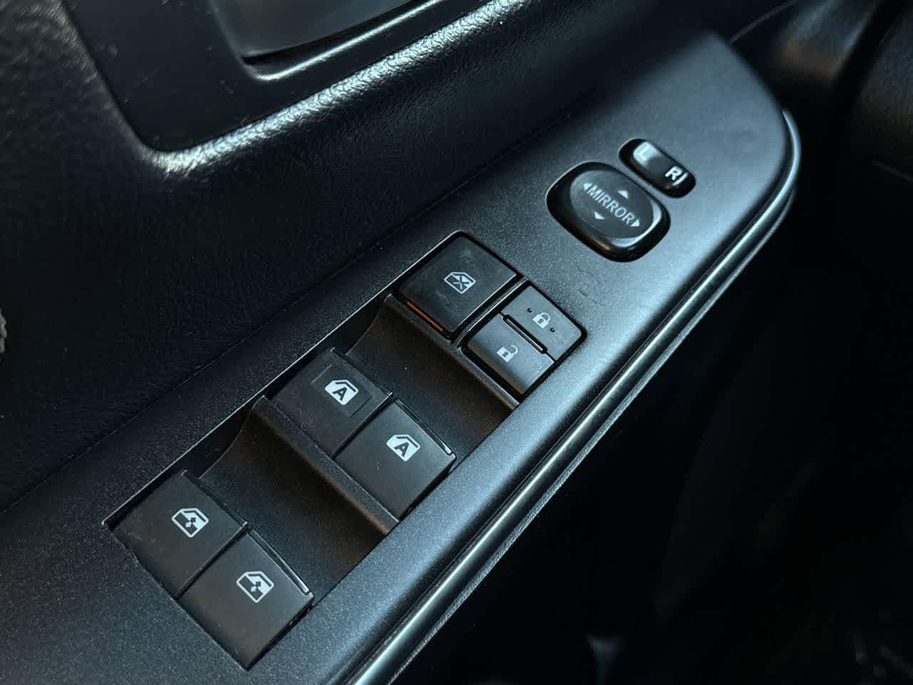 Thumbnail: 2017 Toyota Camry - 22