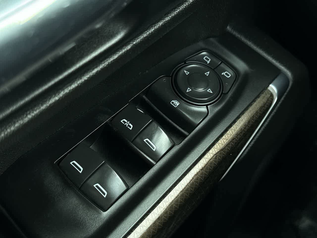 Thumbnail: 2022 Chevrolet Silverado 2500 - 22