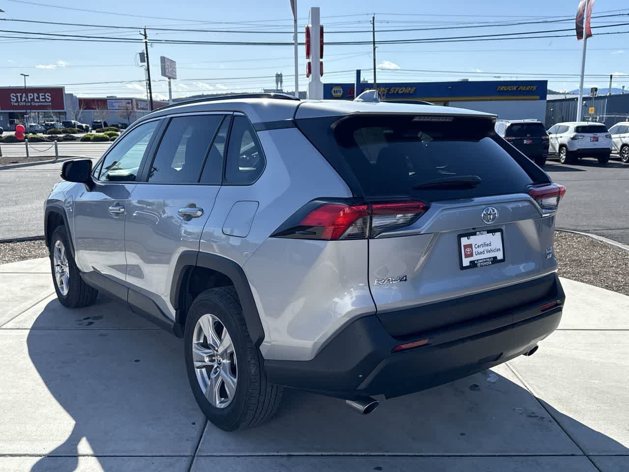 Thumbnail: 2025 Toyota RAV4 - 5