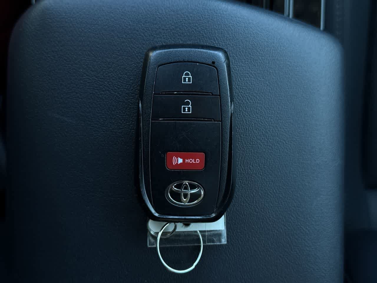 Thumbnail: 2023 Toyota Prius - 23