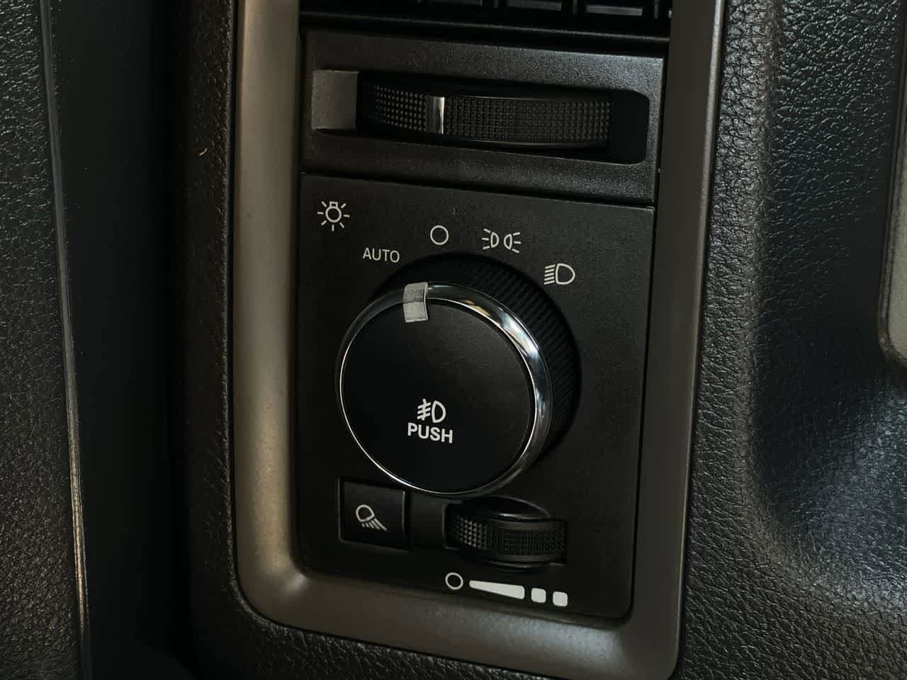 Thumbnail: 2012 RAM 1500 - 21