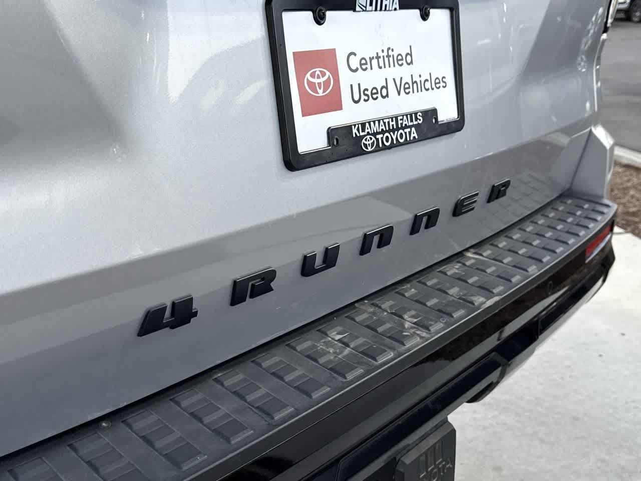 Thumbnail: 2025 Toyota 4Runner - 9