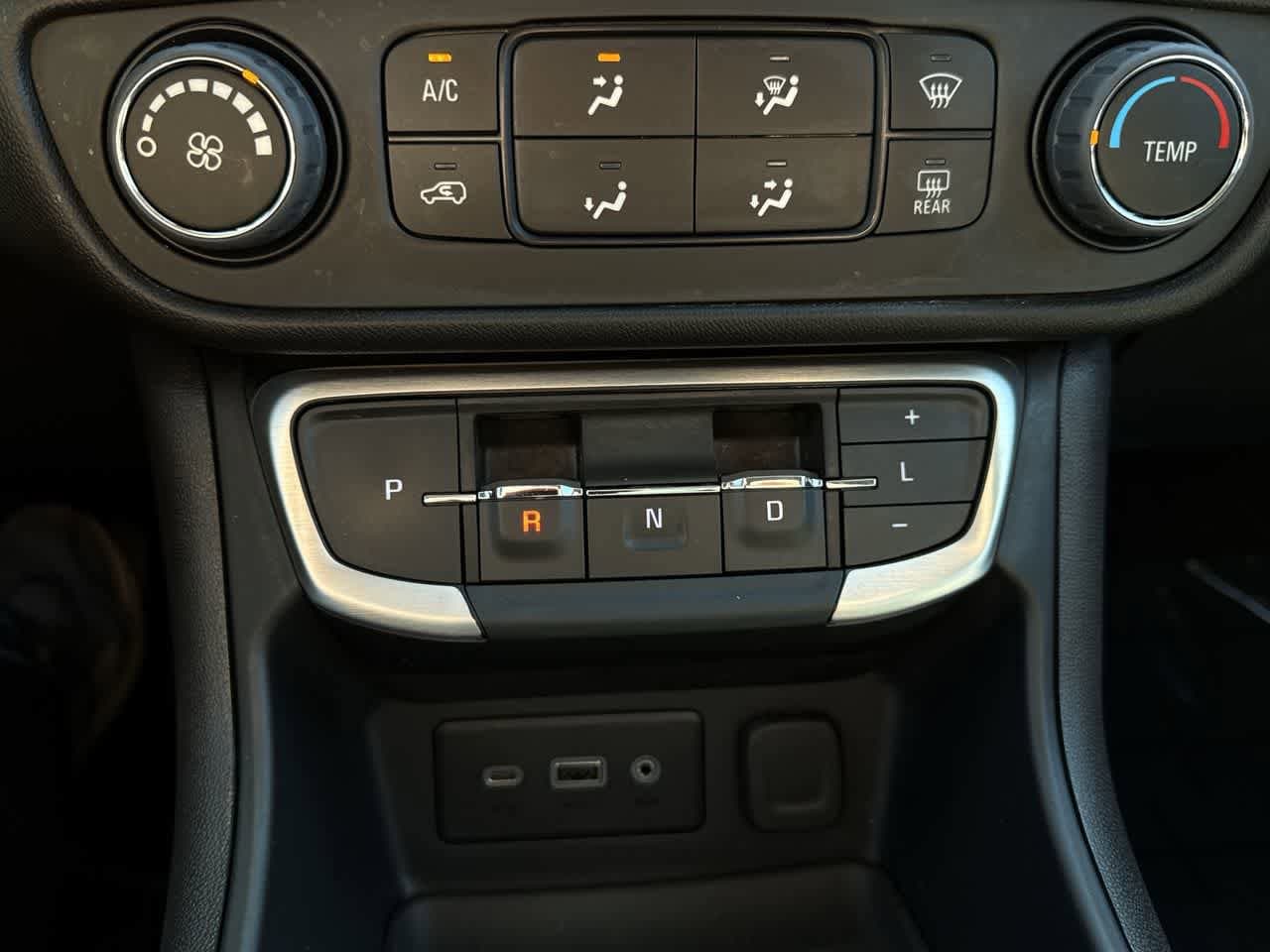 Thumbnail: 2024 GMC Terrain - 20