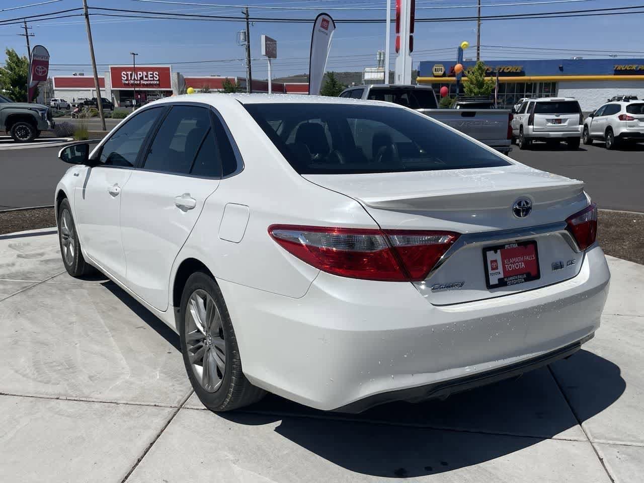 Thumbnail: 2016 Toyota Camry - 5