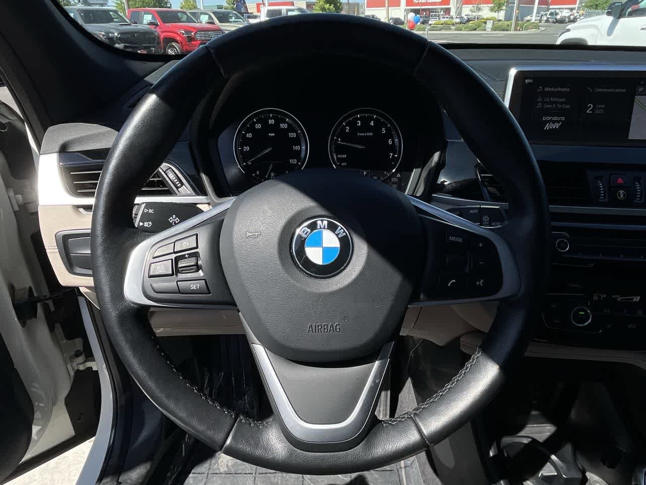 Thumbnail: 2021 BMW X1 - 16