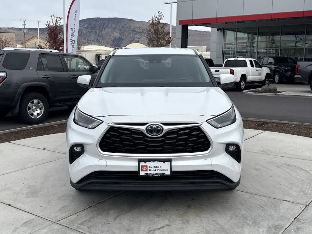 Certified 2022 Toyota Highlander Hybrid LE SUV