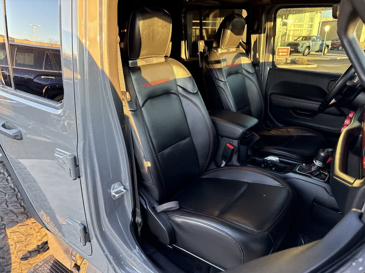 Thumbnail: 2021 Jeep Wrangler - 13