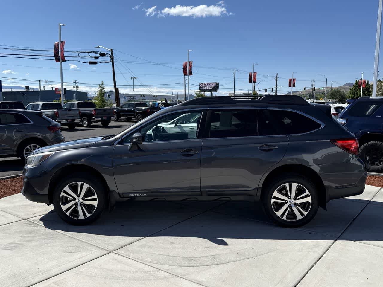 Thumbnail: 2018 Subaru Outback - 2