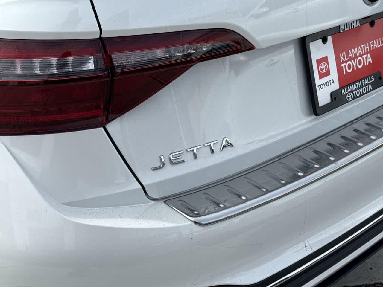 Thumbnail: 2024 Volkswagen Jetta - 9