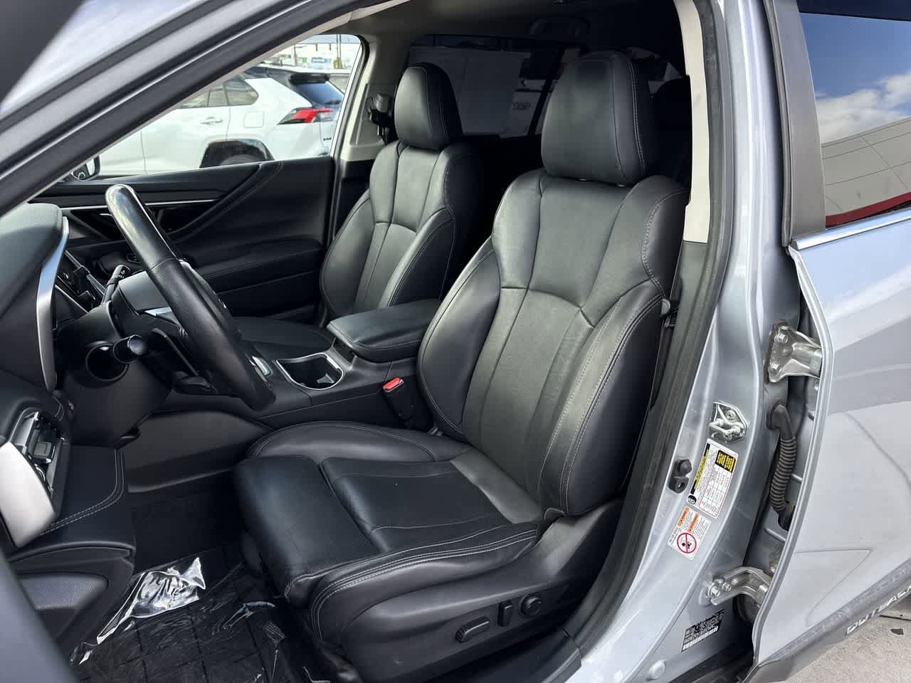 Thumbnail: 2020 Subaru Outback - 11