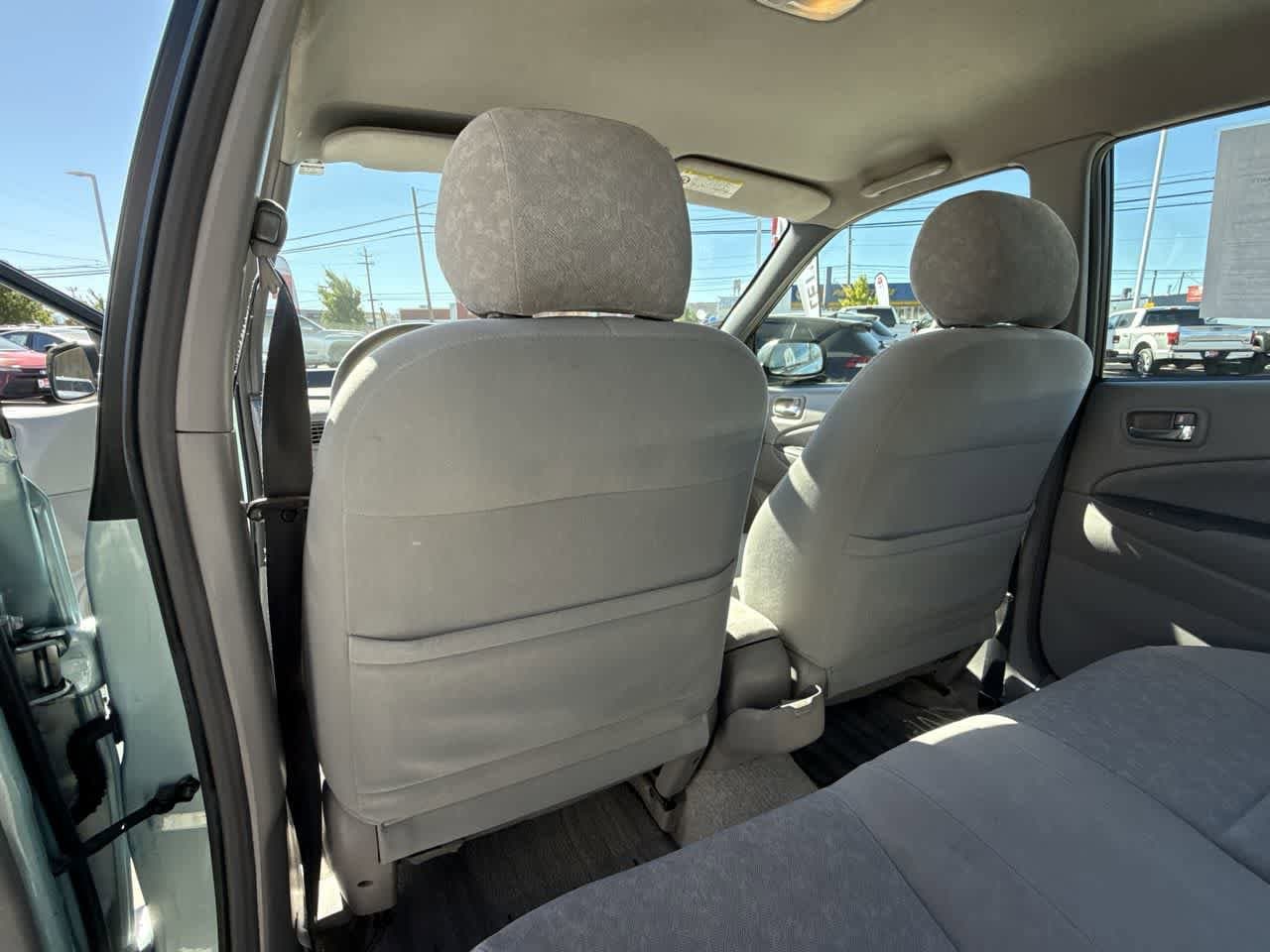 Thumbnail: 2002 Toyota Prius - 13