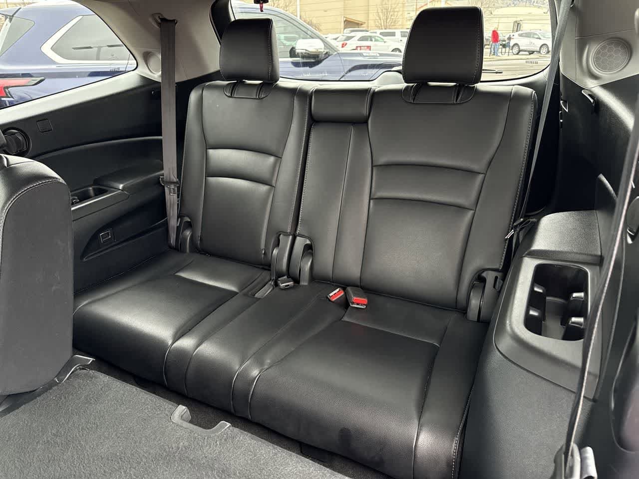 Thumbnail: 2020 Honda Pilot - 13