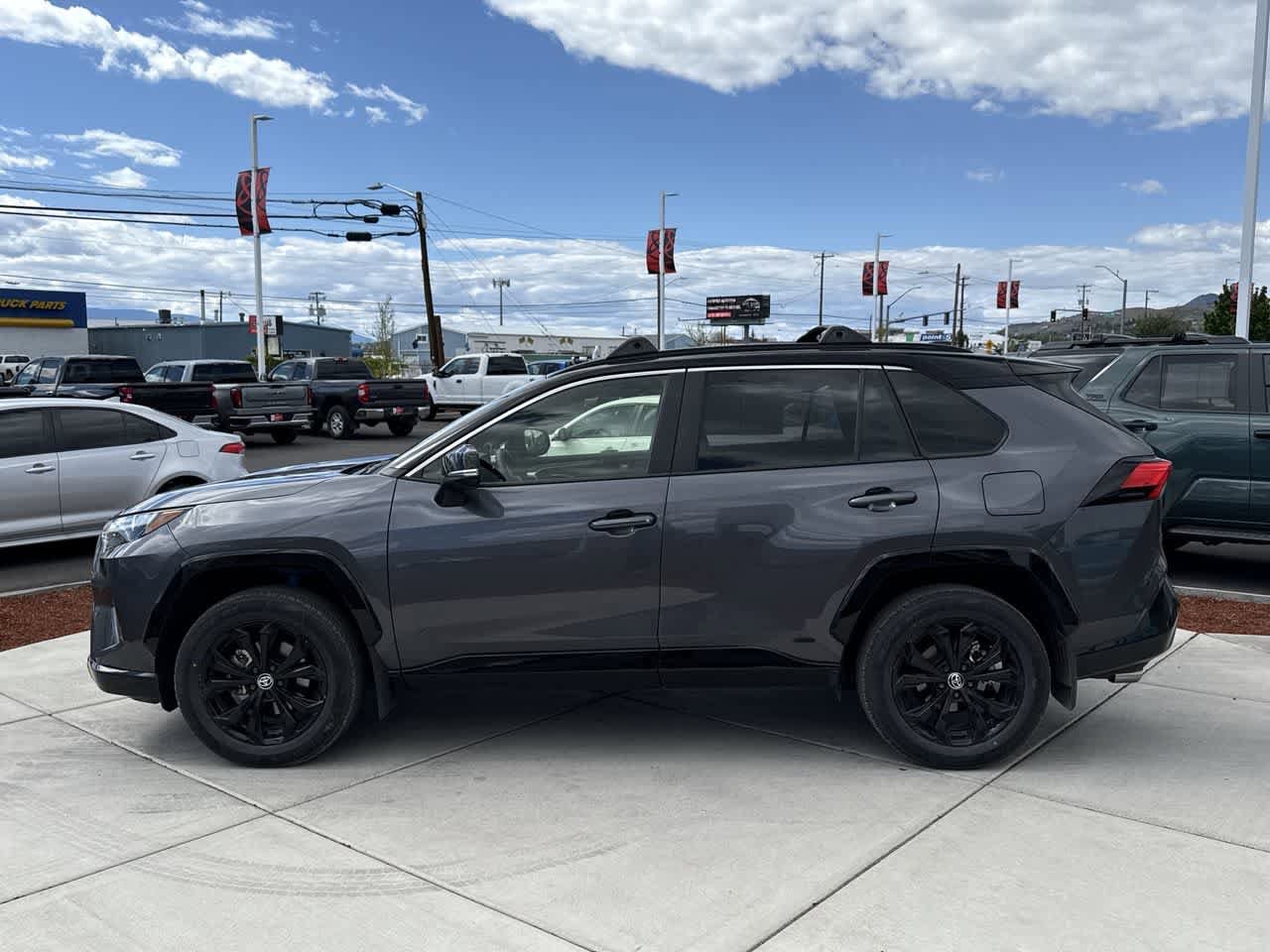 Thumbnail: 2024 Toyota RAV4 - 2