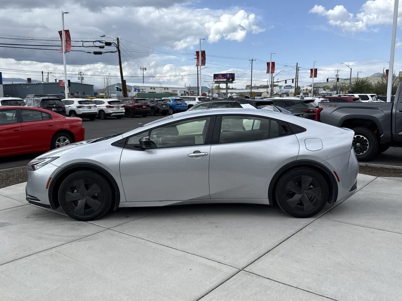 Thumbnail: 2024 Toyota Prius - 2