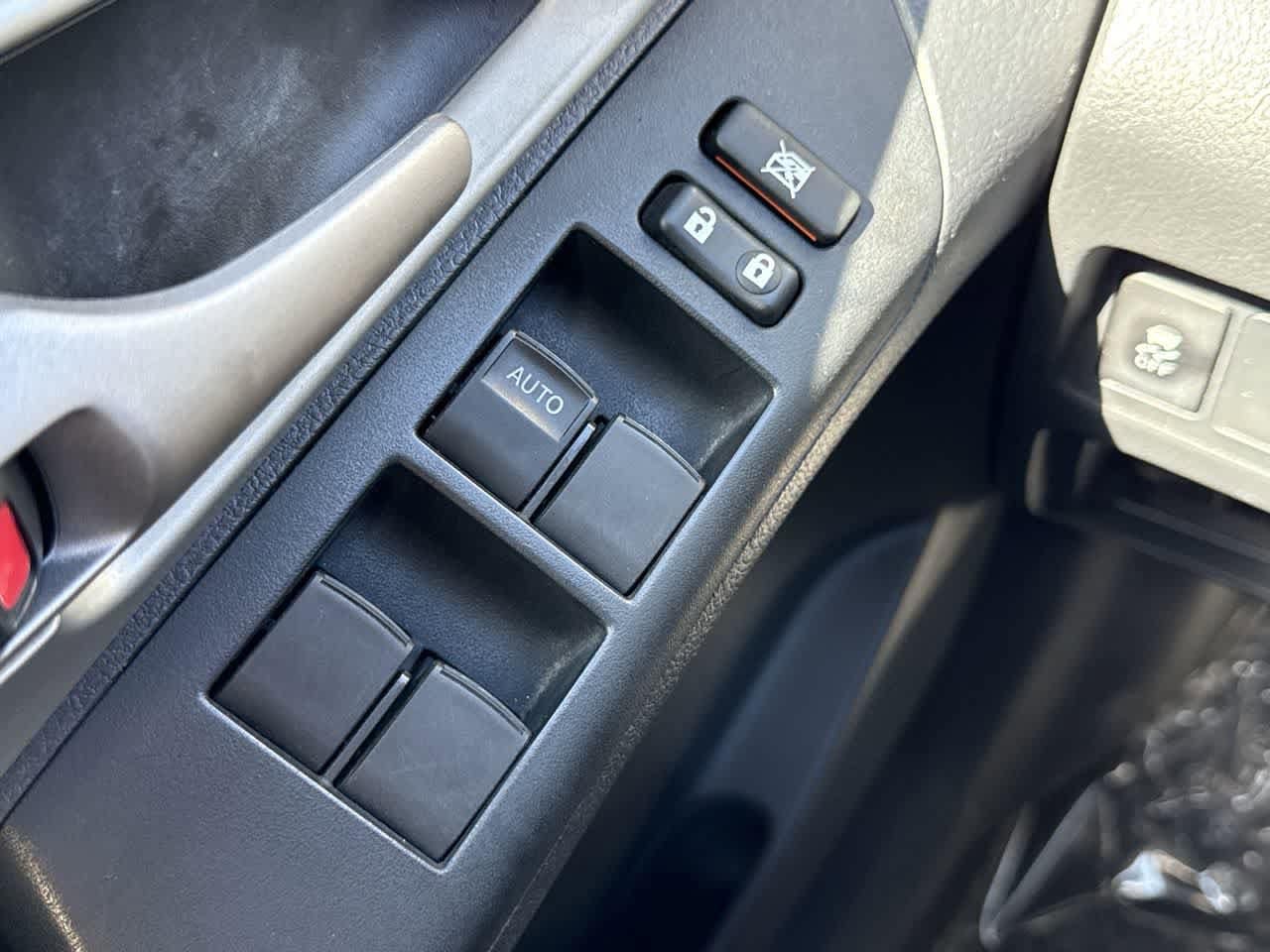 Thumbnail: 2011 Toyota Matrix - 21