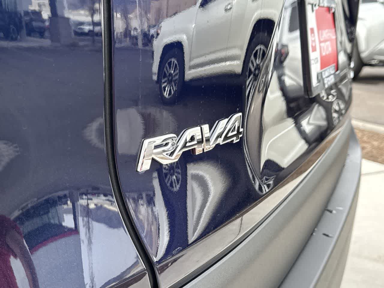 Thumbnail: 2025 Toyota RAV4 - 9