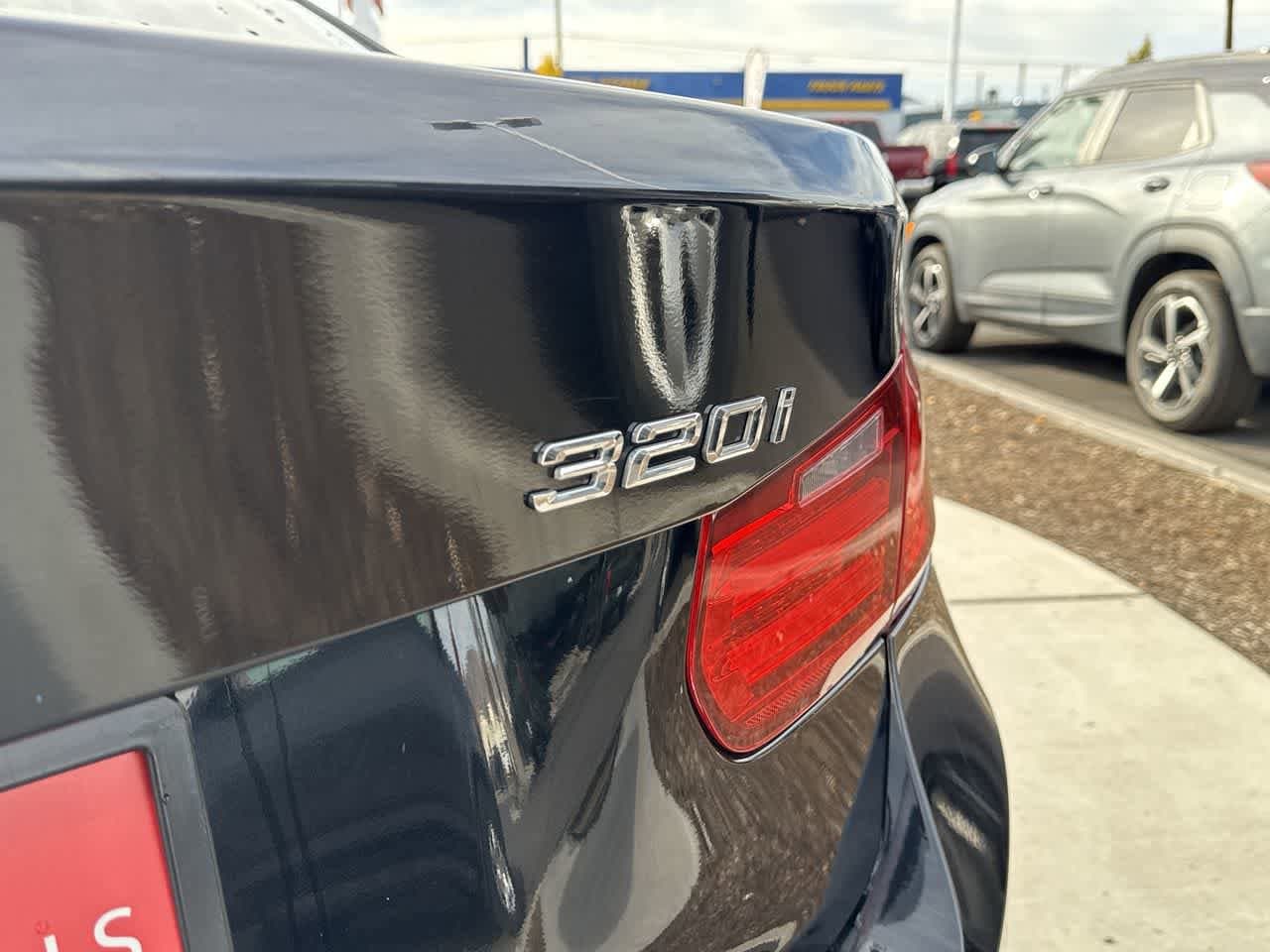 Thumbnail: 2014 BMW 3 Series - 9