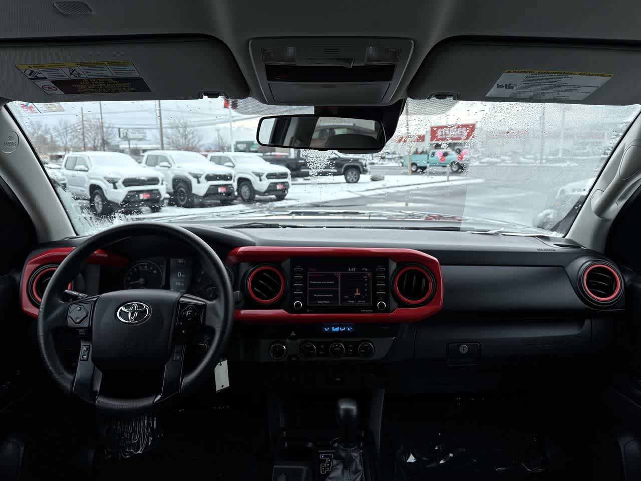 Thumbnail: 2022 Toyota Tacoma - 15