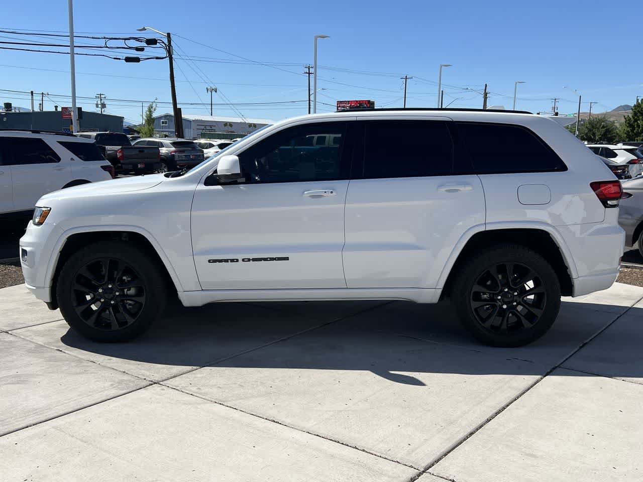 Used 2019 Jeep Grand Cherokee Altitude with VIN 1C4RJFAG3KC611855 for sale in Klamath Falls, OR