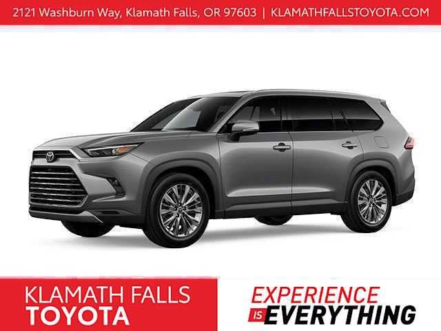 2026 Toyota Grand Highlander Platinum's photo