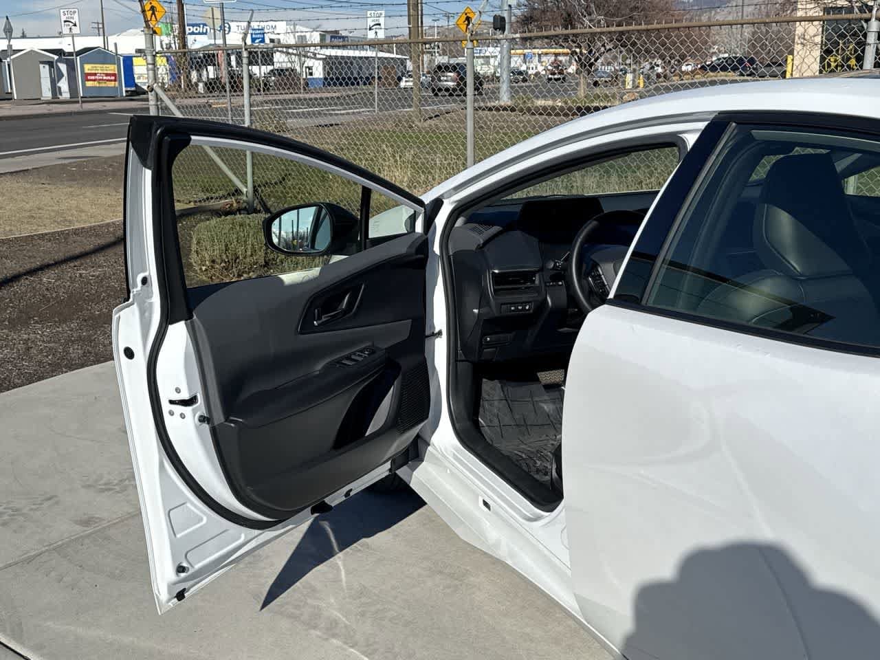 Thumbnail: 2023 Toyota Prius - 10