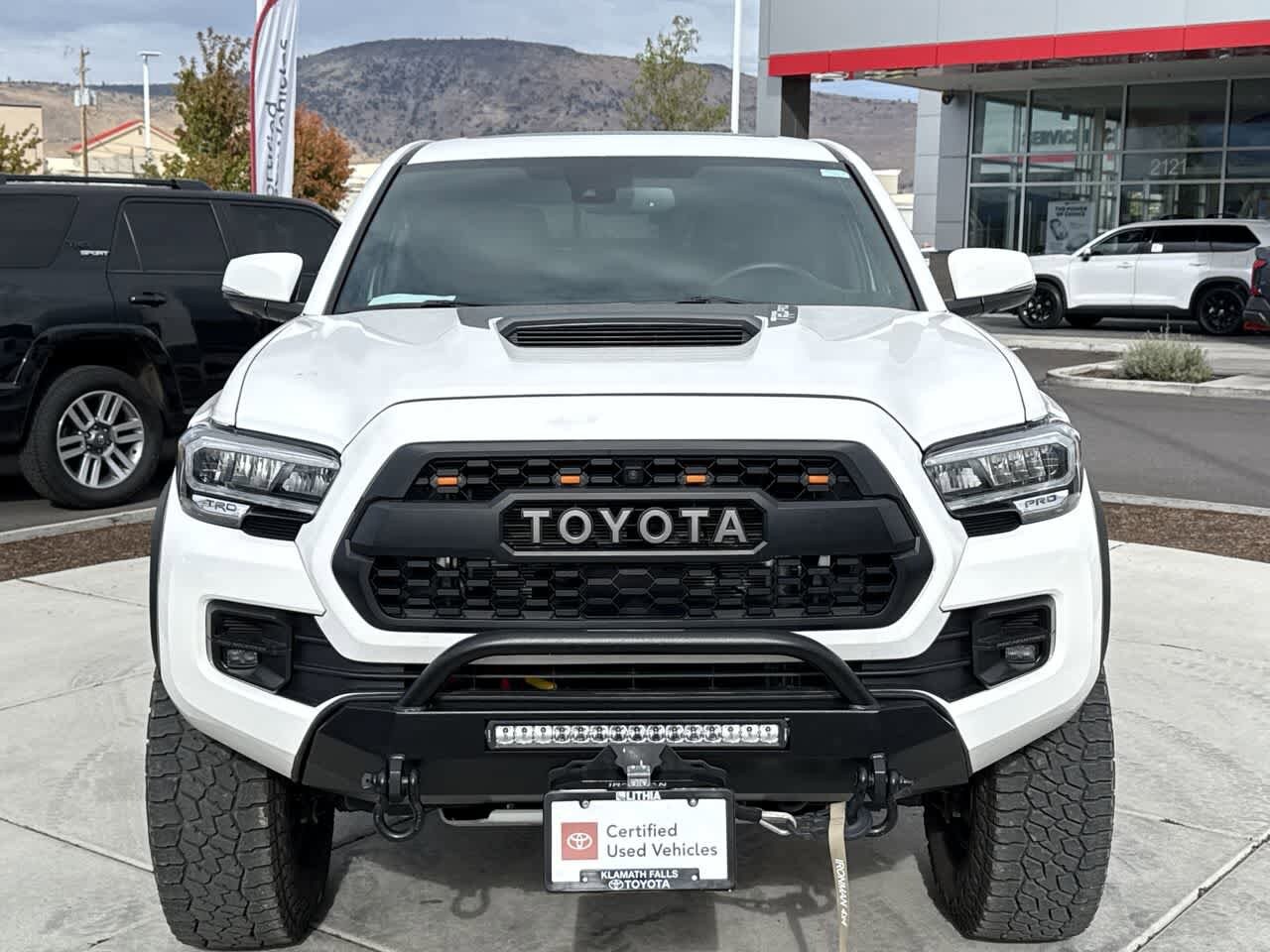 2023 Toyota Tacoma TRD Pro V6 photo 3