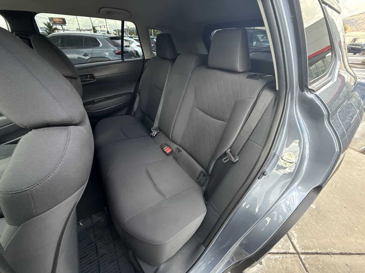 Thumbnail: 2022 Toyota Corolla Cross - 12