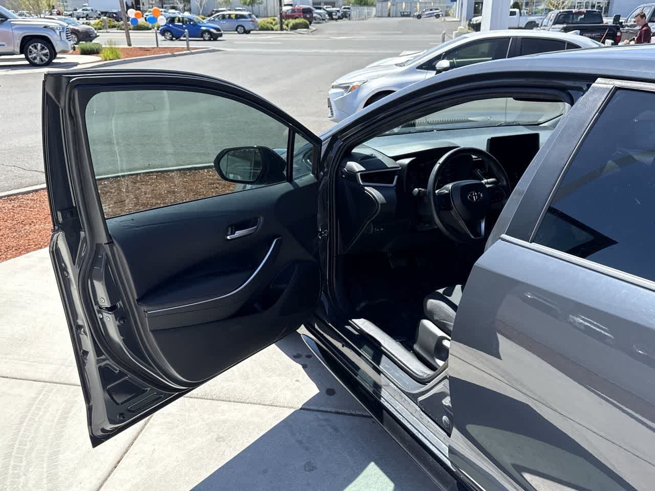 2023 Toyota Corolla SE - Photo 10