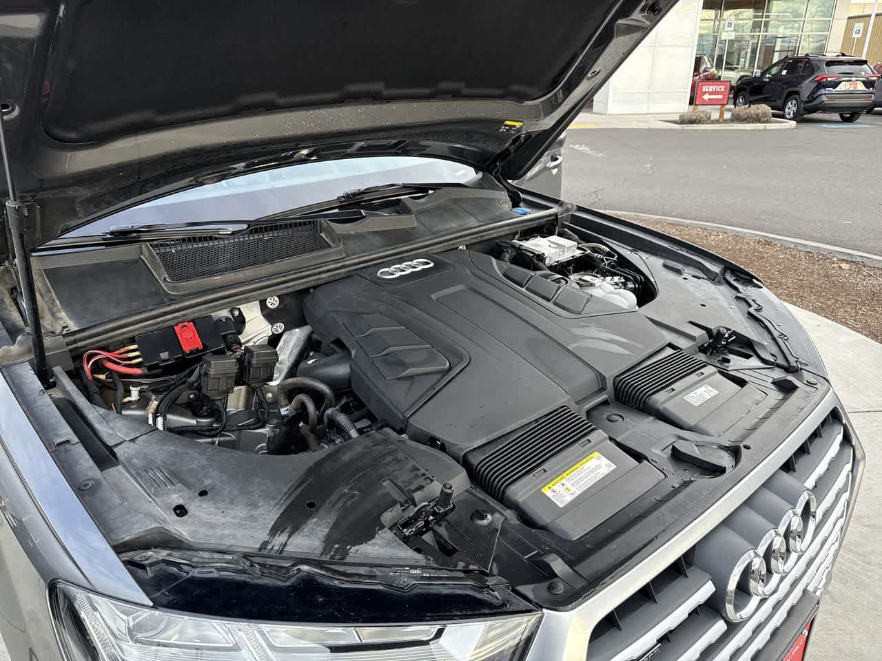 Thumbnail: 2019 Audi Q7 - 7