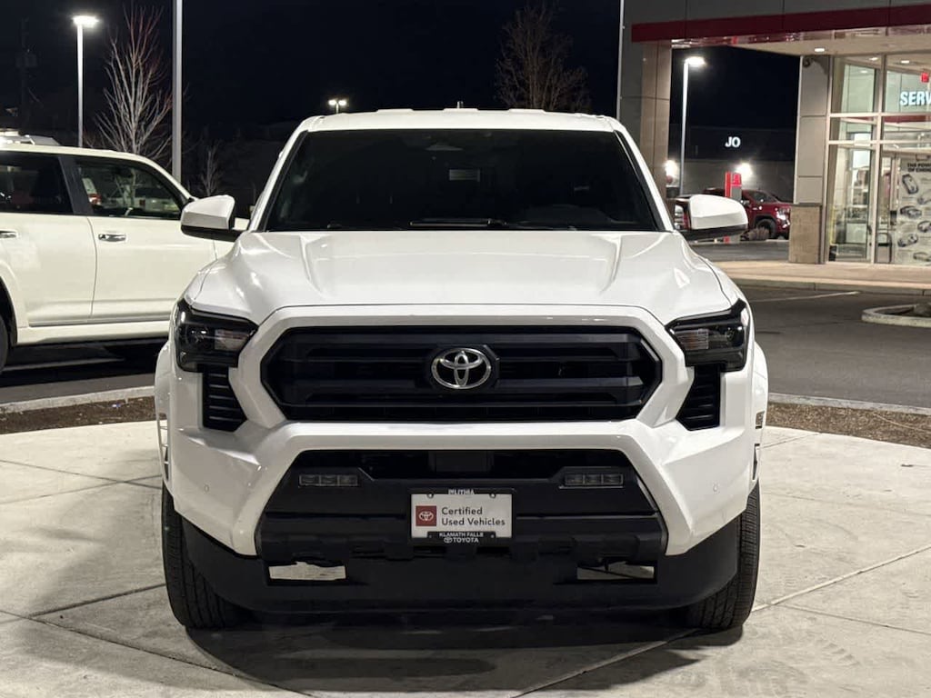 Used 2024 Toyota Tacoma SR5 Truck Double Cab