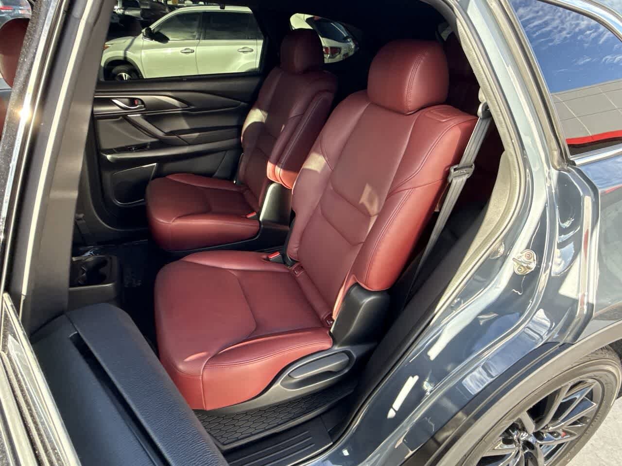 Thumbnail: 2022 Mazda CX-9 - 12