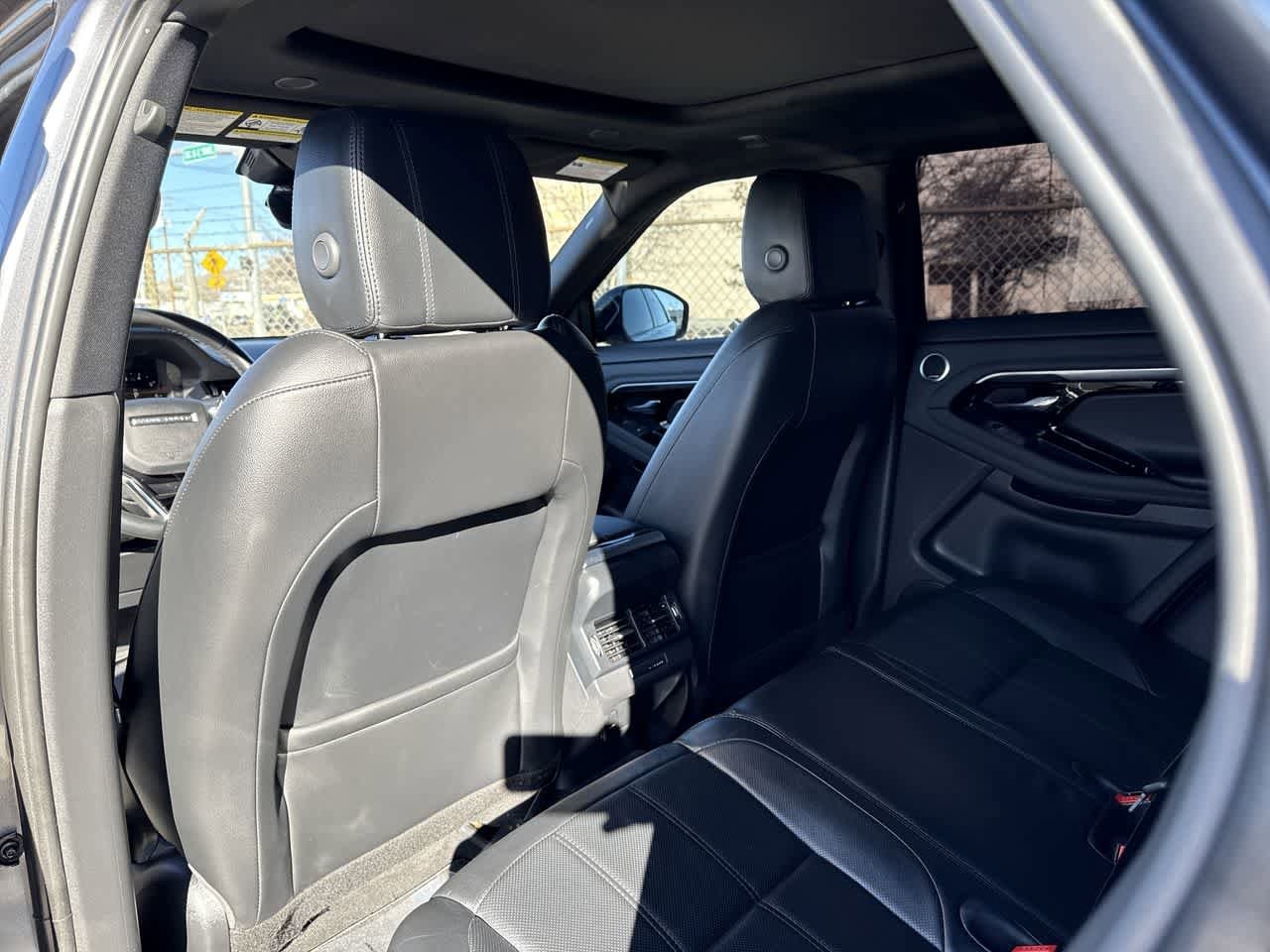 Thumbnail: 2021 Land Rover Range Rover Evoque - 13