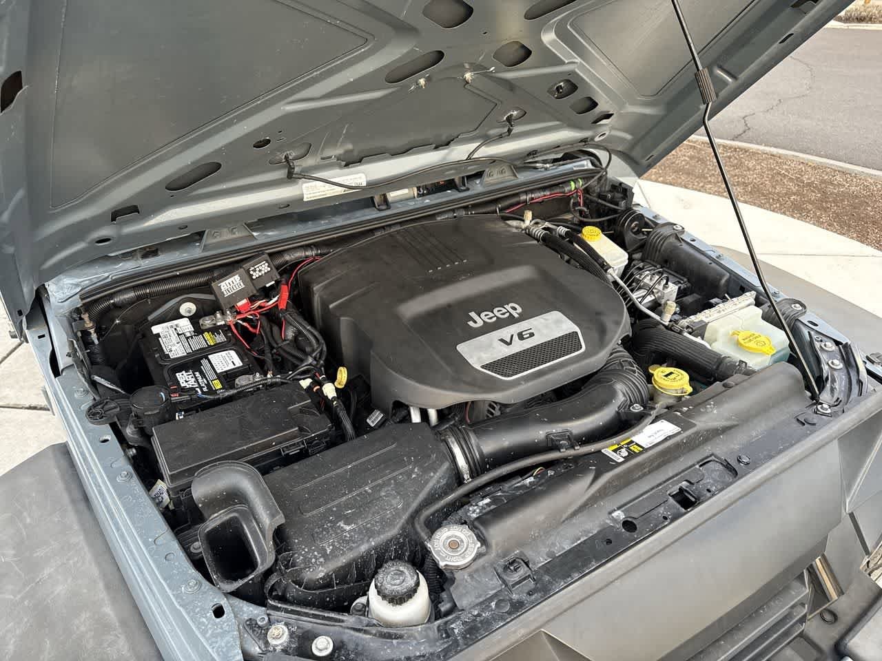 Thumbnail: 2015 Jeep Wrangler - 7