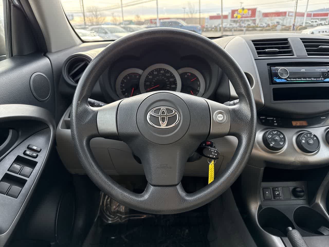 Thumbnail: 2010 Toyota RAV4 - 17