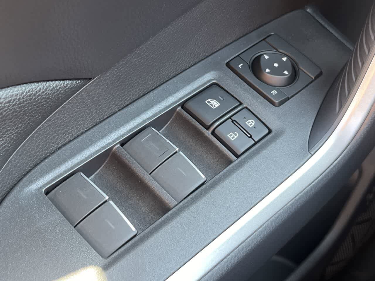 2024 Toyota RAV4 Prime SE 23