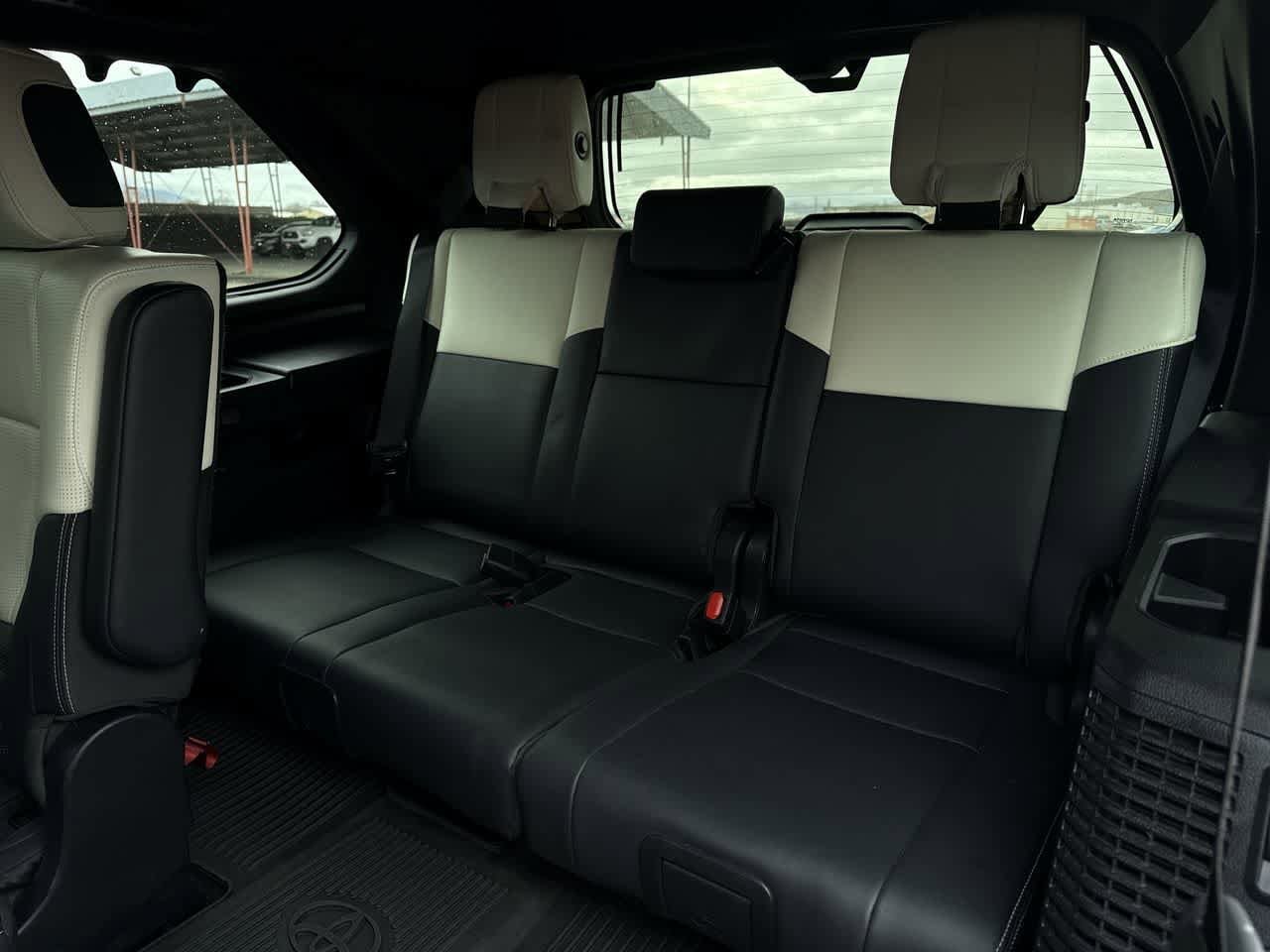 Thumbnail: 2023 Toyota Sequoia - 26