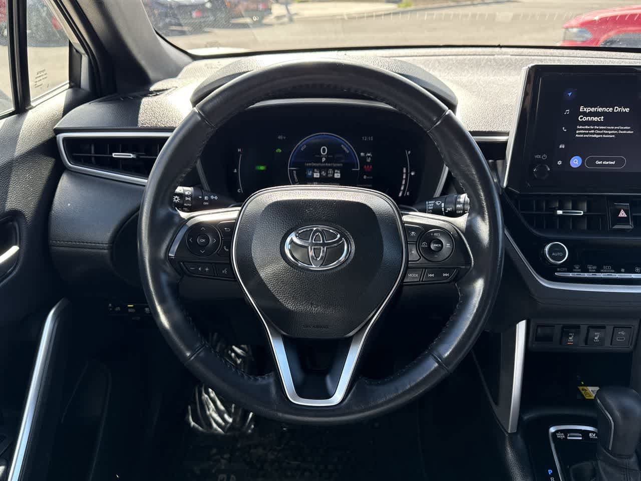 Thumbnail: 2023 Toyota Corolla Cross - 16