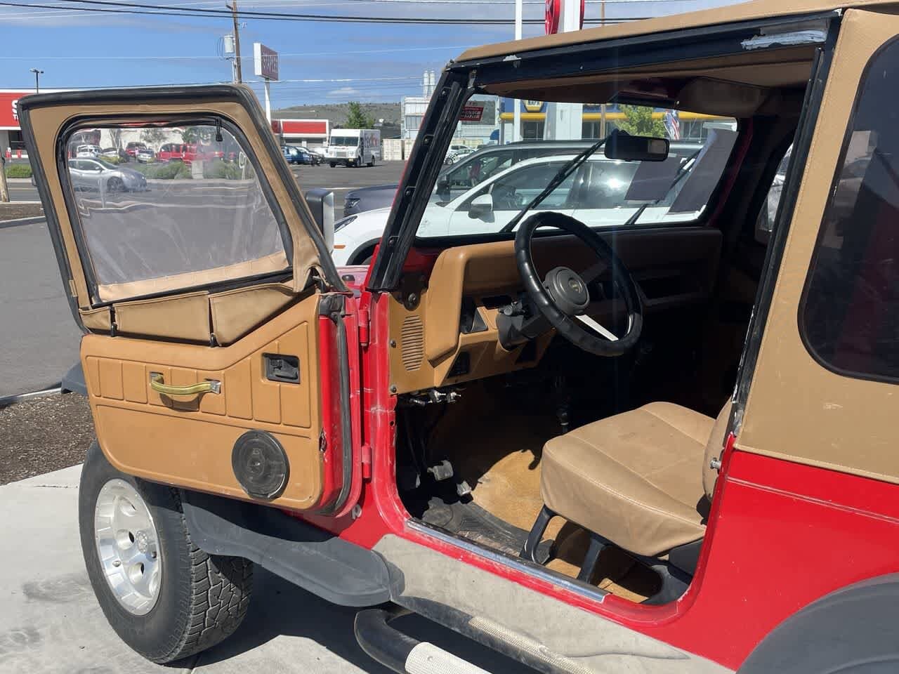 Thumbnail: 1995 Jeep Wrangler - 10