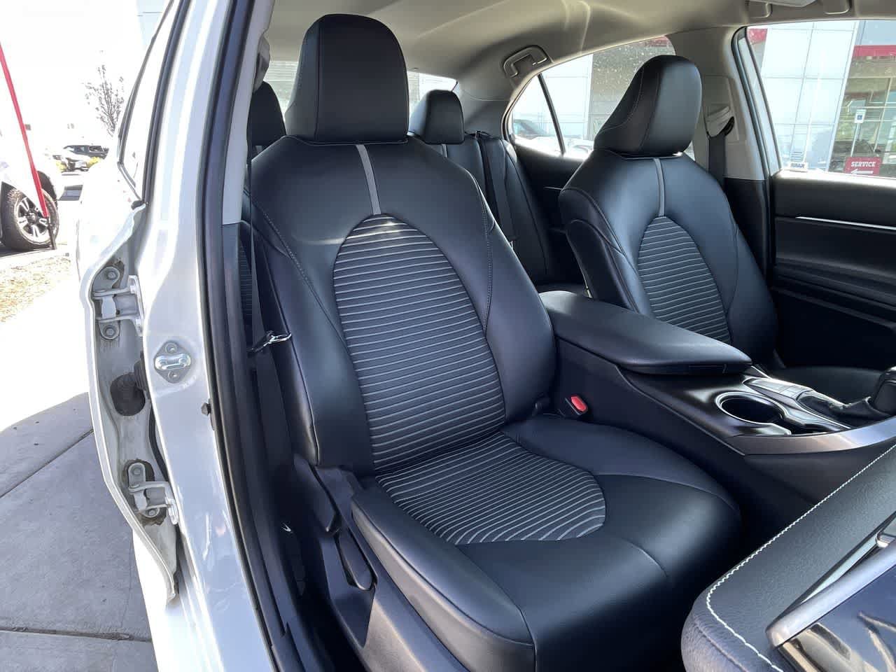 2023 Toyota Camry SE 14