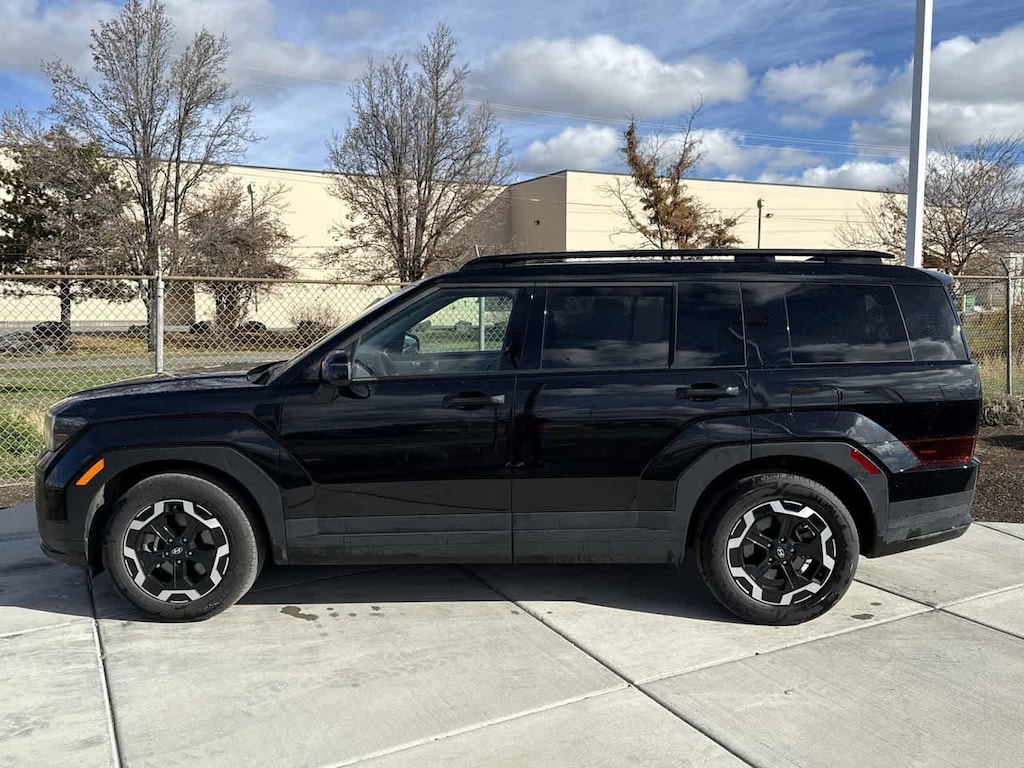 Used 2024 Hyundai Santa Fe SEL SUV