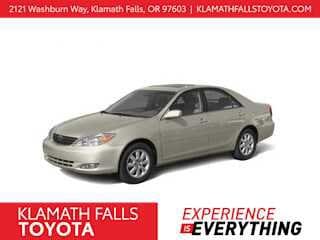 2004 Toyota Camry LE's photo