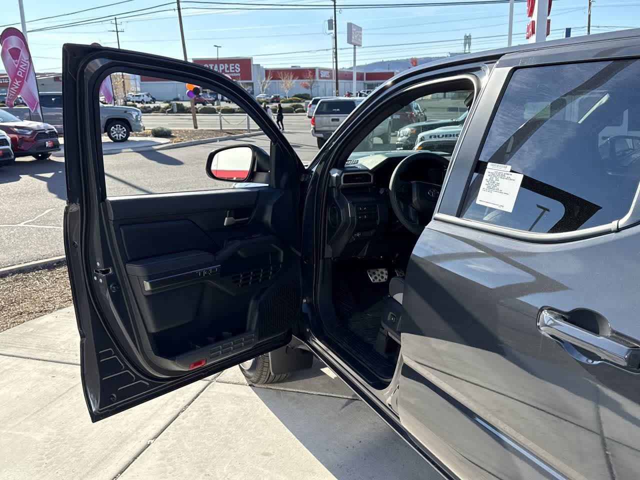 Thumbnail: 2025 Toyota Tacoma - 10