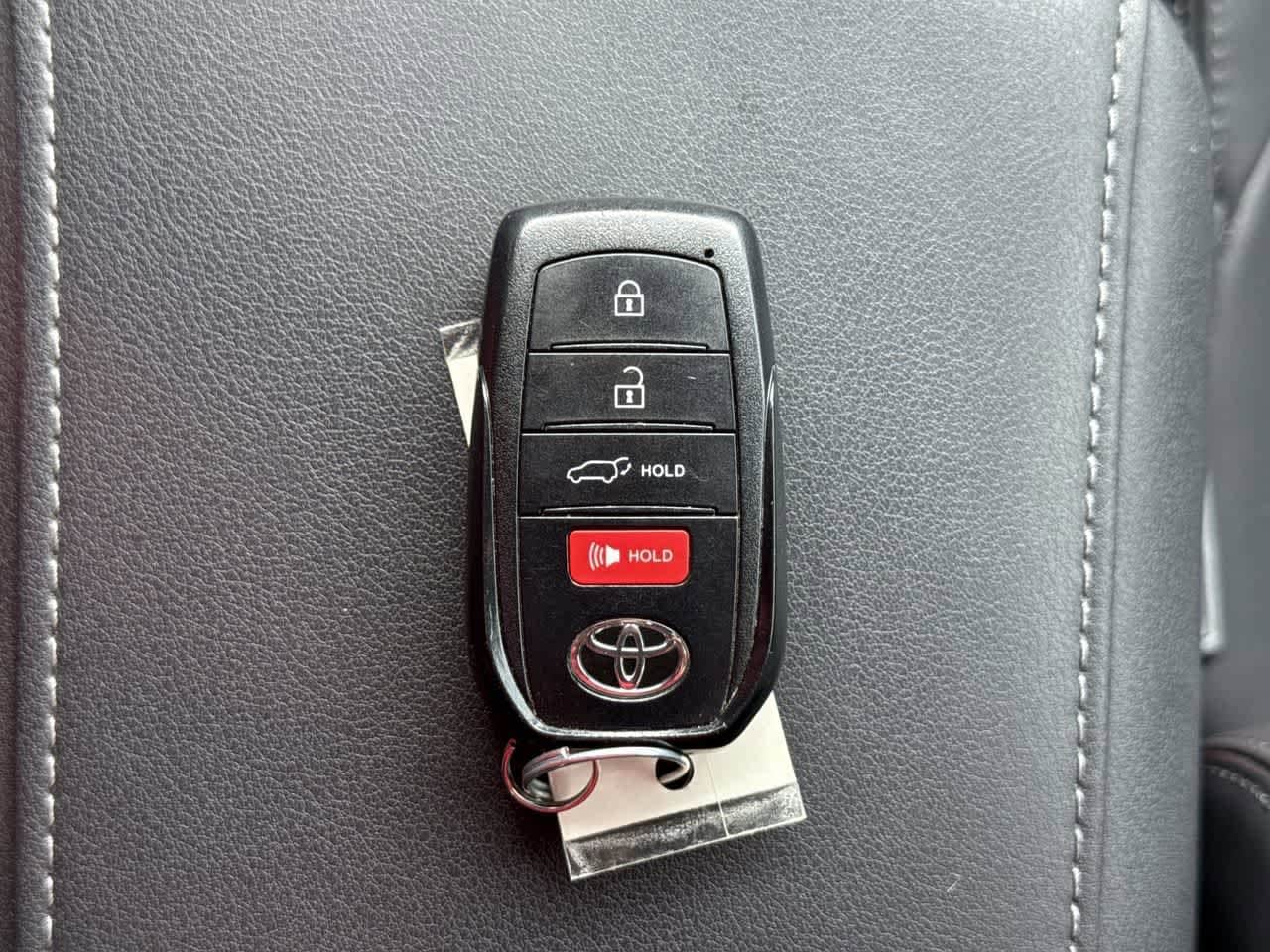 Thumbnail: 2024 Toyota Venza - 23