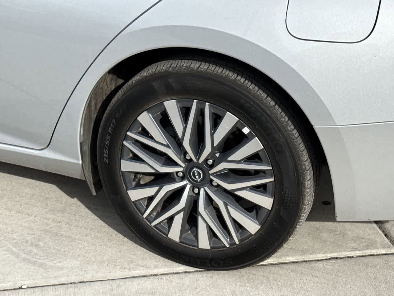 Thumbnail: 2024 Nissan Altima - 8