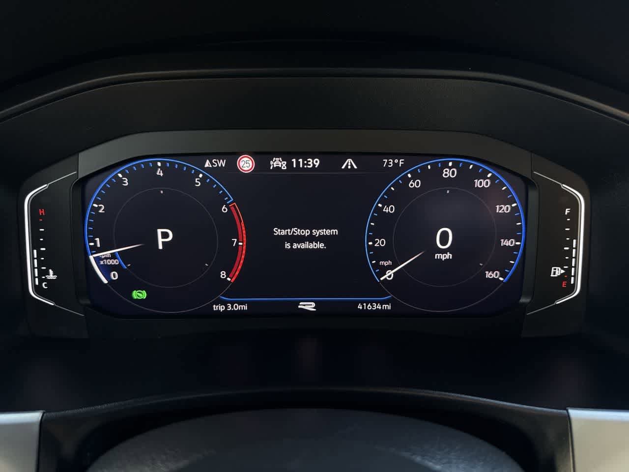 Thumbnail: 2021 Volkswagen Atlas - 17