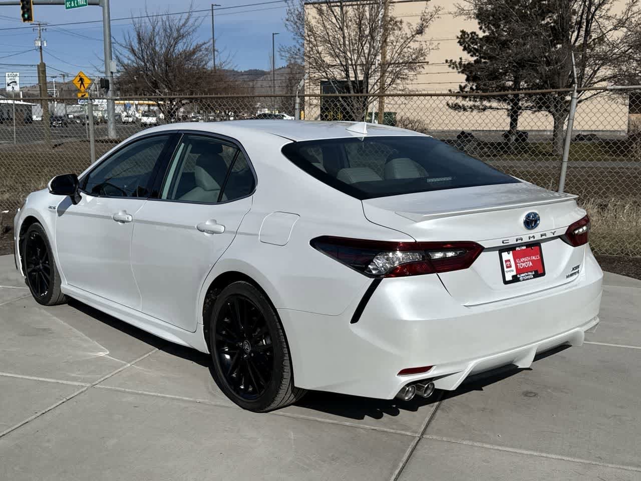 Thumbnail: 2021 Toyota Camry - 5