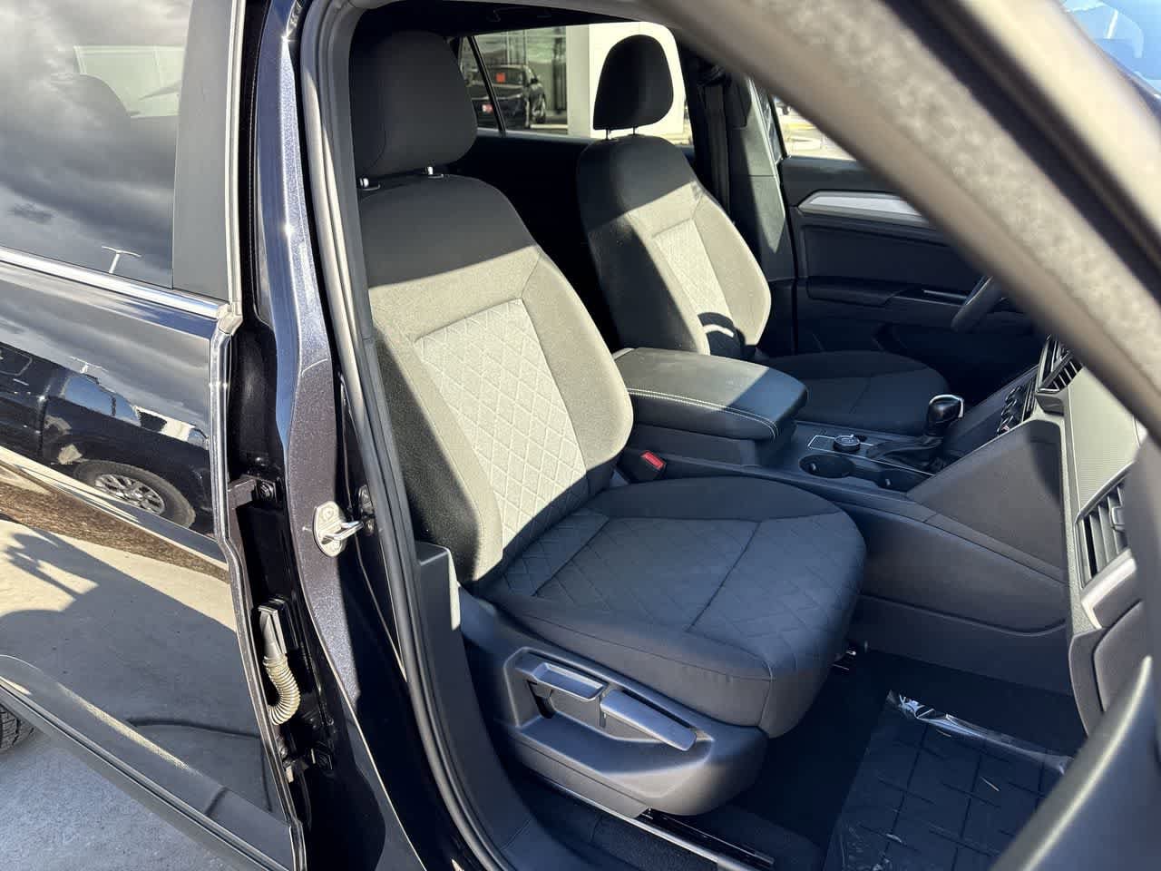 Thumbnail: 2020 Volkswagen Atlas - 14