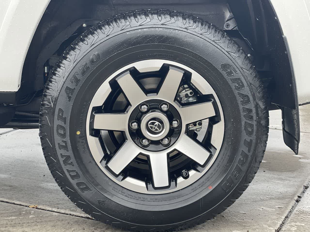 Thumbnail: 2023 Toyota 4Runner - 6