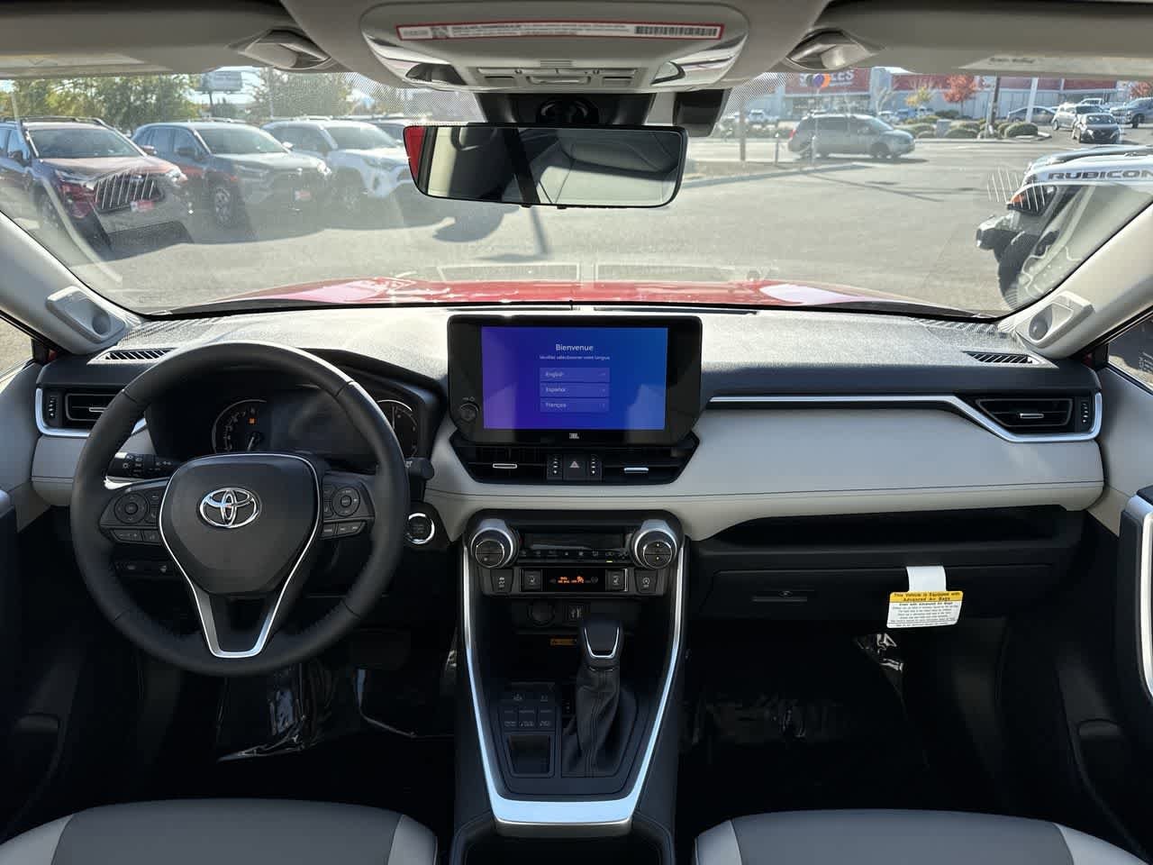 Thumbnail: 2025 Toyota RAV4 - 15