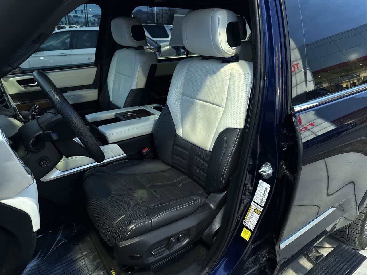 Thumbnail: 2023 Toyota Sequoia - 11